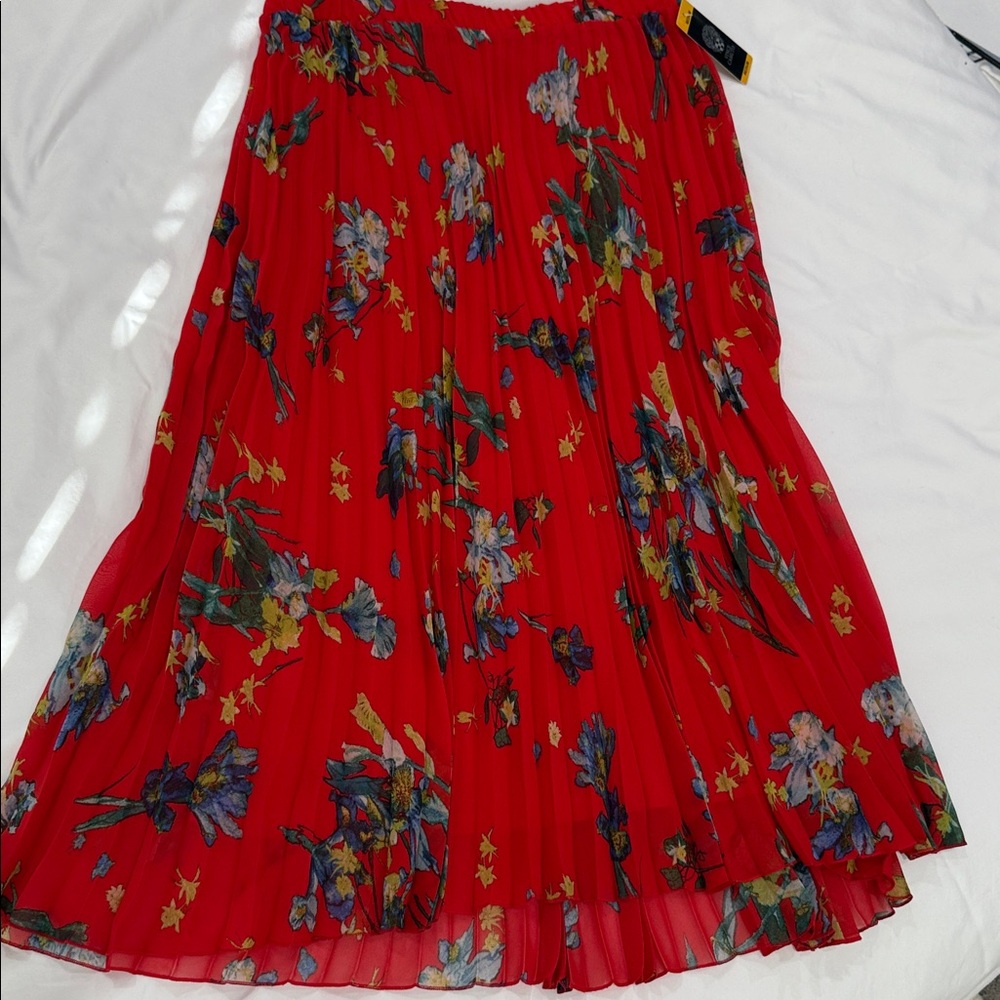 Vince Camuto Floral Red Pleated Skirt.